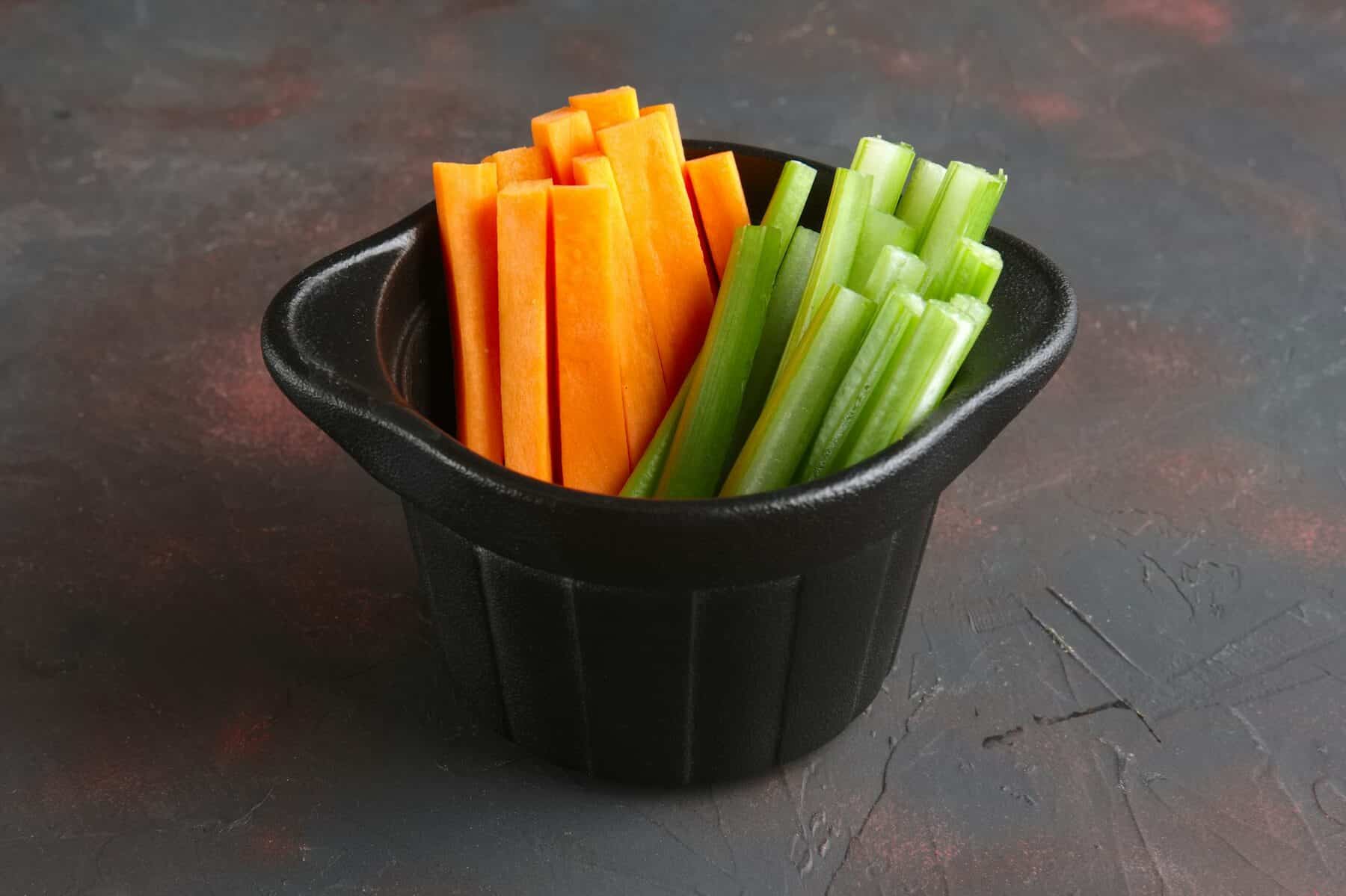 carrot stick cutting