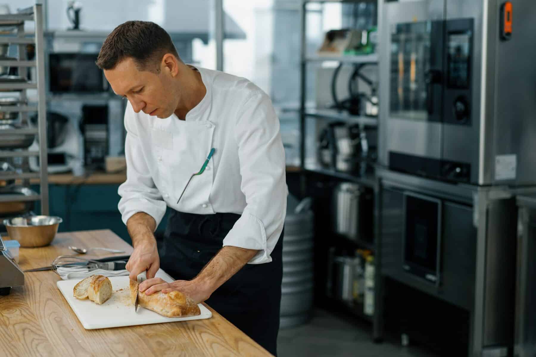restaurant kitchen cleaning