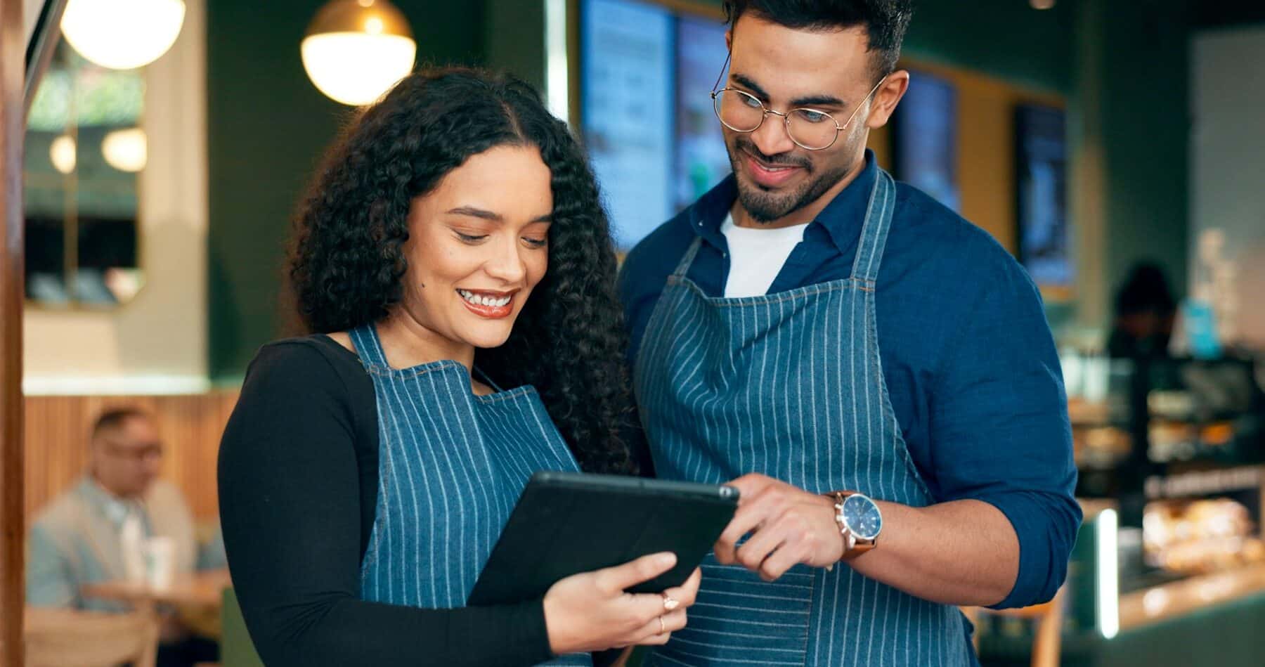 restaurant monthly revenue